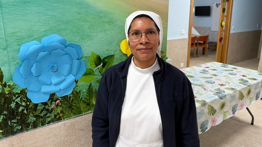 Personas que cuentan. Luis Alcázar conversa con Camerina Quiroz, religiosa de la comunidad de las Siervas de Jesús de la Caridad en Murcia