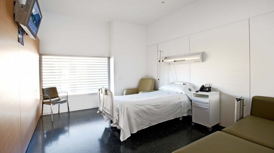 Casi un tercio de las camas de hospital de la Región están en centros privados