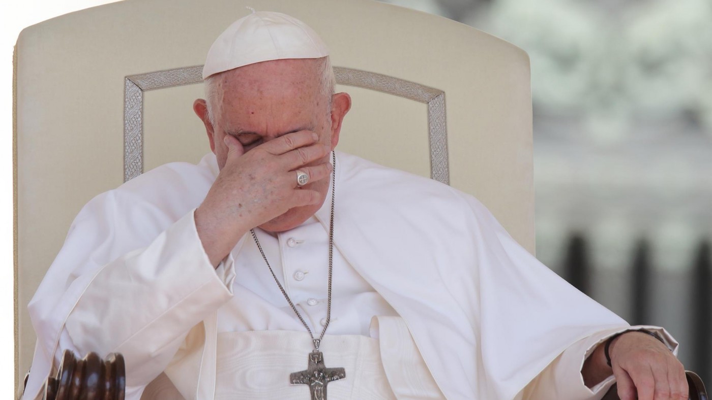 El Papa será operado este miércoles de un problema intestinal