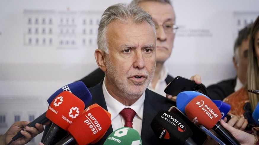Torres critica a Murcia, Valencia y Baleares por cerrar la puerta a menores migrantes