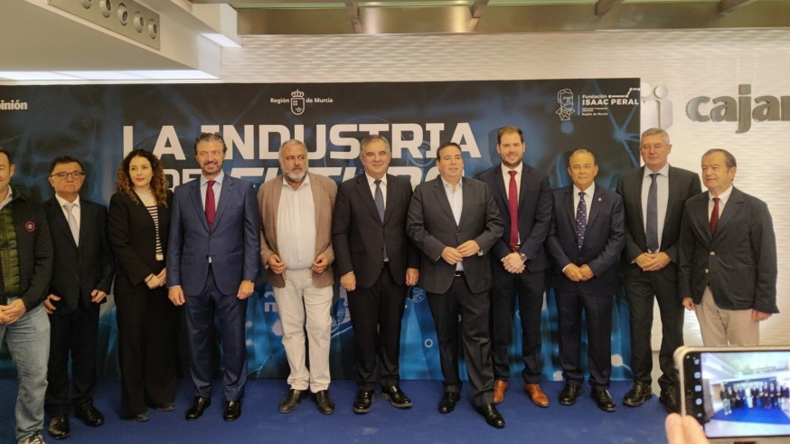 El plan industrial del Gobierno regional recoge unas necesidades laborales de 60.000 empleos