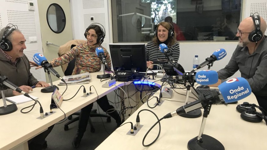 Un momento de la tertulia de los lunes