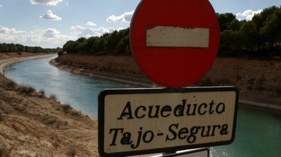 El Gobierno regional recurrirá el plan de cuenca del Tajo si no se aprueban las alegaciones de los regantes del trasvase