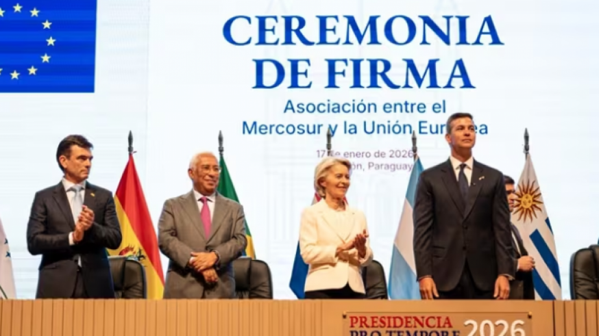 UE y Mercosur firman el acuerdo de libre comercio en Paraguay