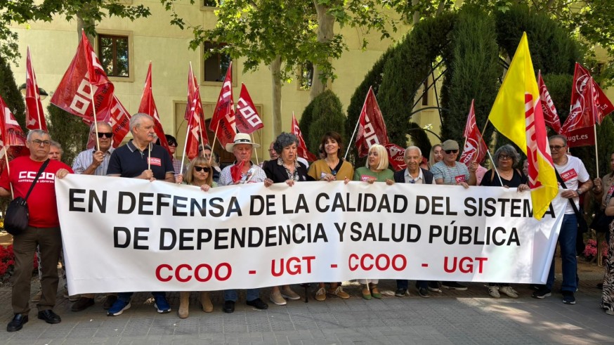 CCOO y UGT denuncian la situación de la dependencia tras 1.600 fallecidos en lista de espera en Murcia