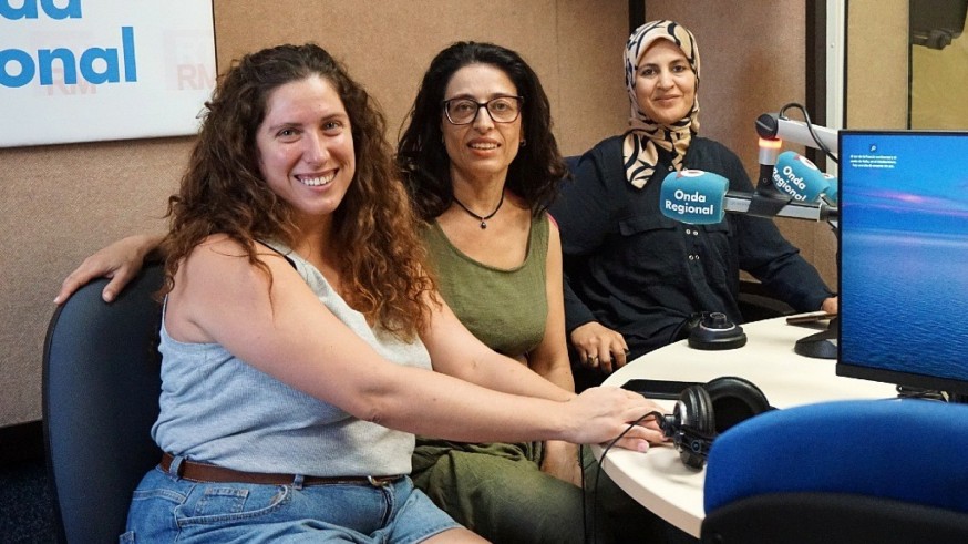 Hablamos de los proyectos de Columbares de igualdad de género y mujeres migrantes con Rocío Ruiz, Isabel Cánovas e Ilham Ouajdi Bettioui
