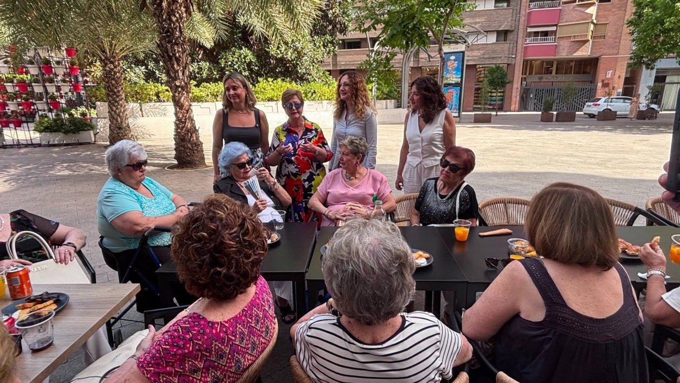 Las asociaciones de viudas reivindican su papel de apoyo y acompañamiento en la Región de Murcia