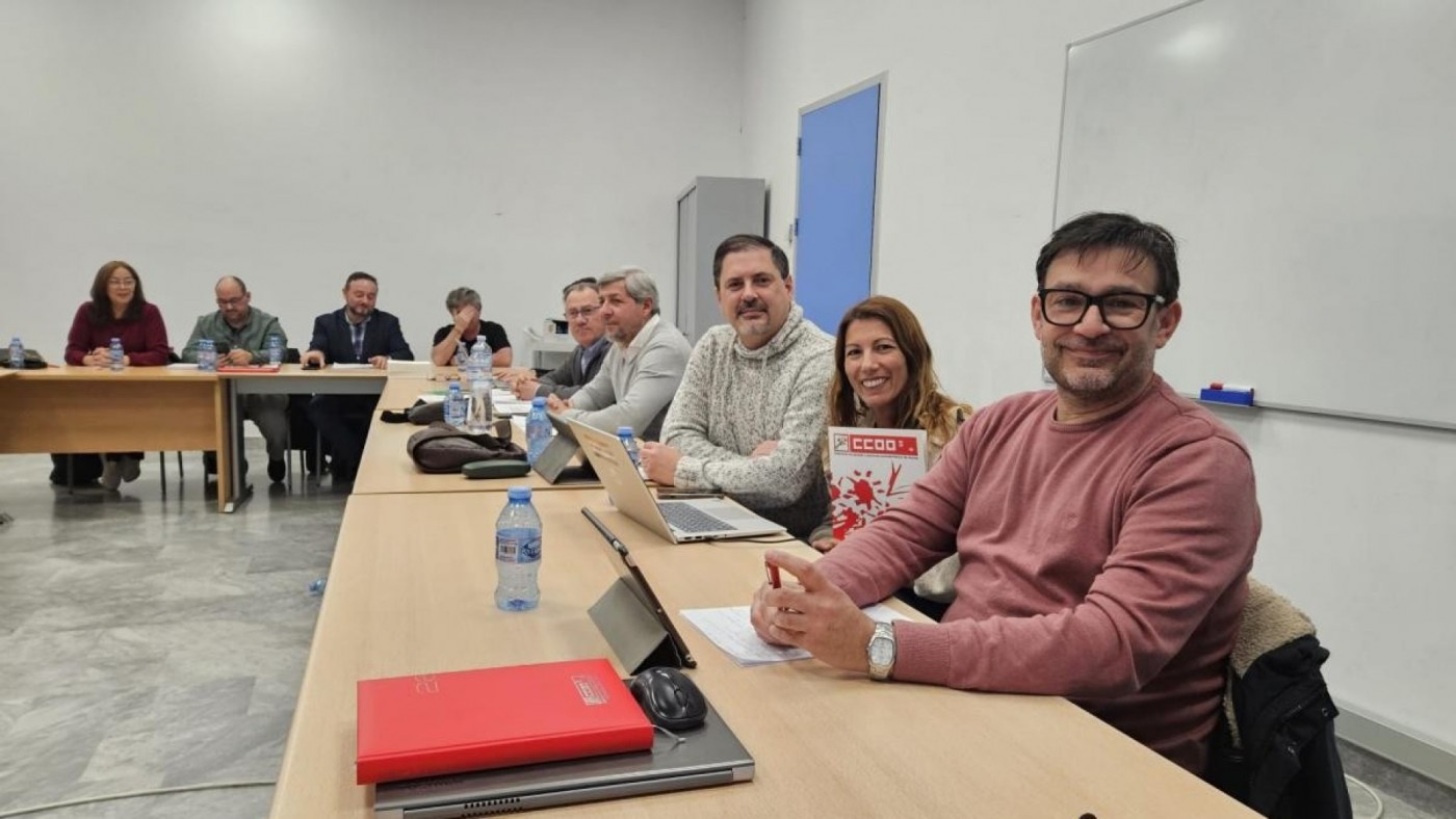 CCOO alerta de sobrecarga en el personal administrativo del SMS por falta de sustituciones