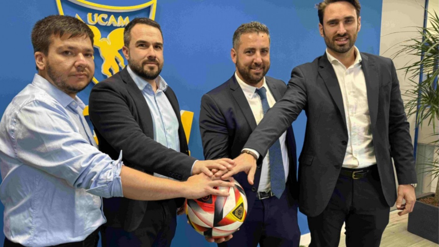 Garrido: "Esperamos tener el 80% de la plantilla para el inicio de la pretemporada"
