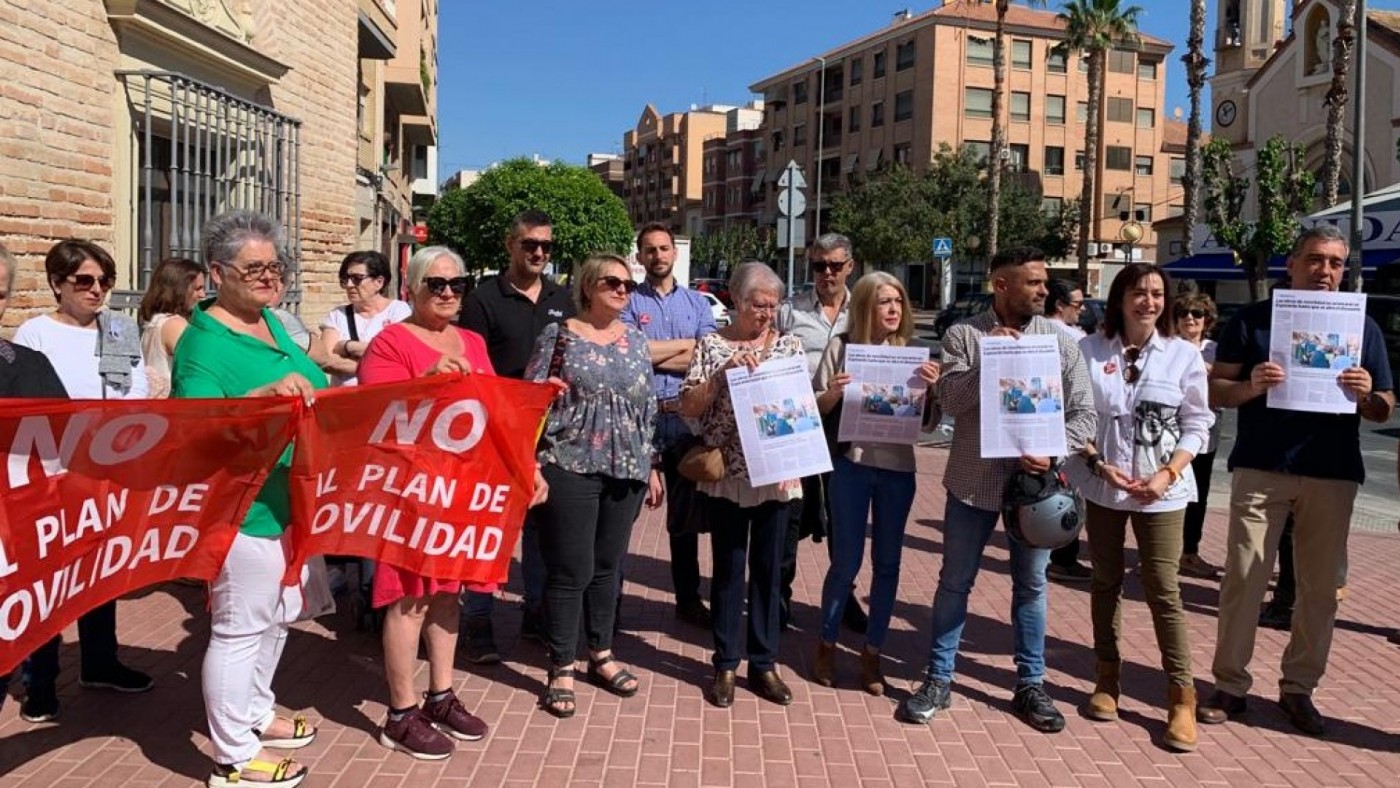 Los vecinos de Espinardo simularán un velatorio por la muerte de la Calle Mayor