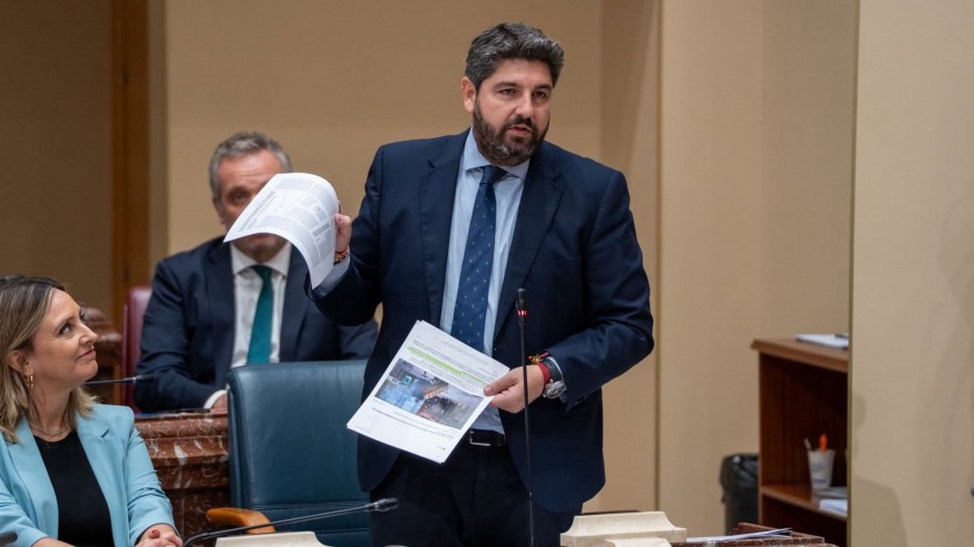 López Miras plantea reducir las listas de espera en residencias con 1.640 nuevas plazas