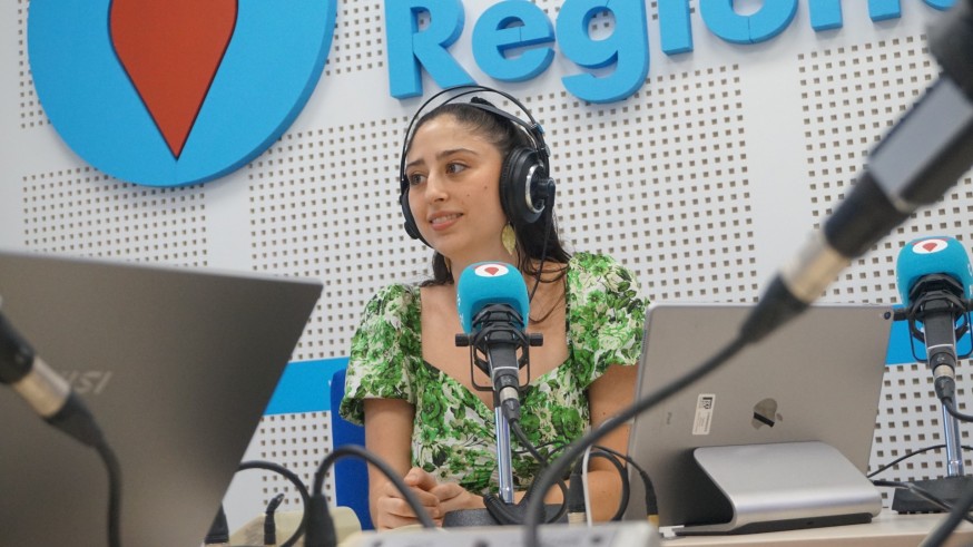 Nieva sobre Minnie Mouse