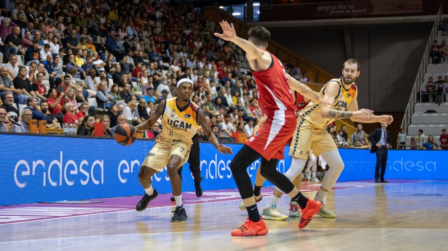 El UCAM paga los errores en Girona (82-76)