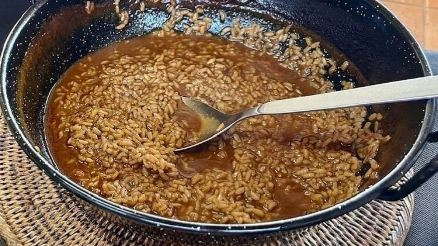 Rutas gastronómicas por la Trimilenaria. Un caldero en Casa Cegarra