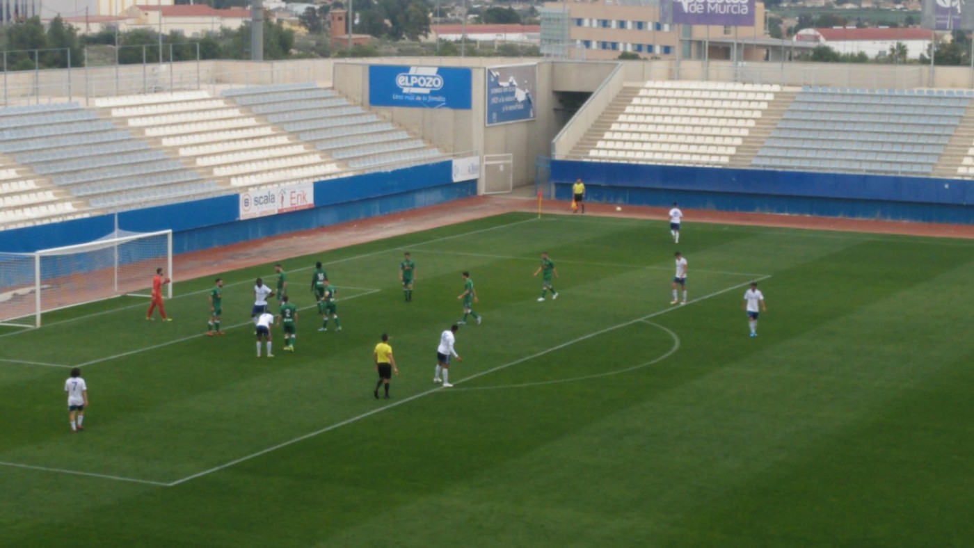El Lorca vence 2-1 a Los Garres