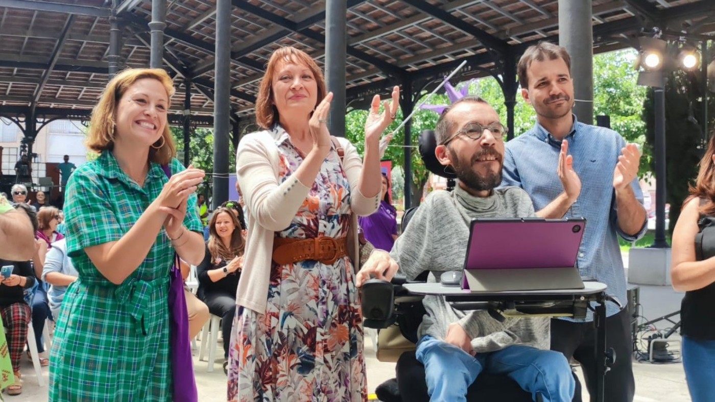 Echenique resalta la valentía de los candidatos de Podemos en Murcia