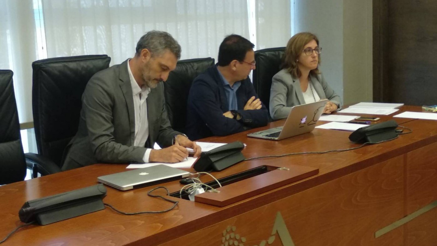 Urralburu, en la comisión de investigación del aeropuerto de Corvera en la Asamblea