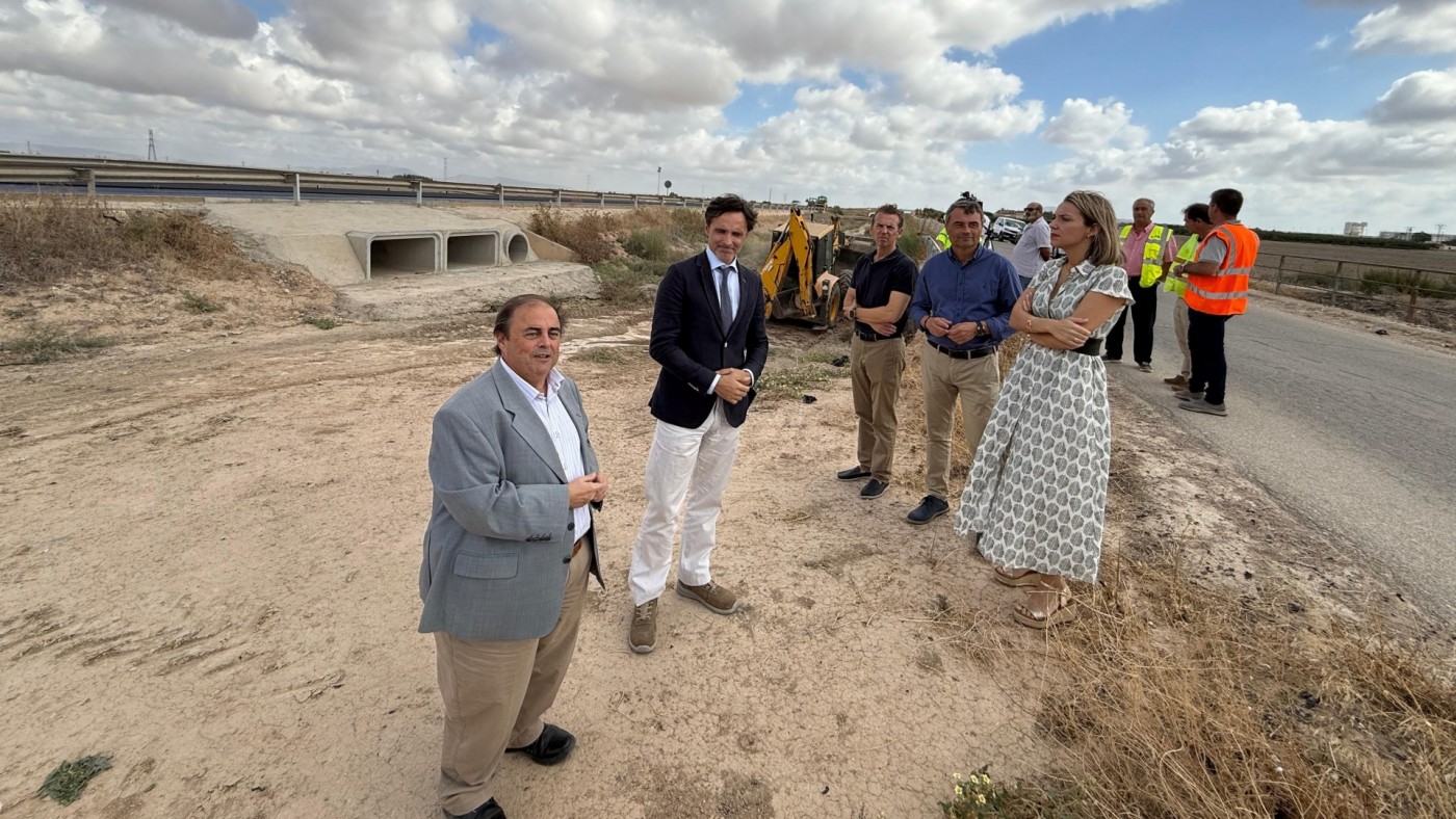 La Consejería de Fomento prepara las carreteras ante posibles episodios de lluvia