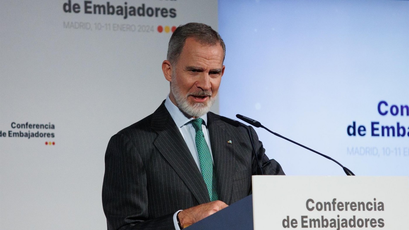 Felipe VI elige al diplomático Camilo Villarino jefe de la Casa del Rey en sustitución de Alfonsín
