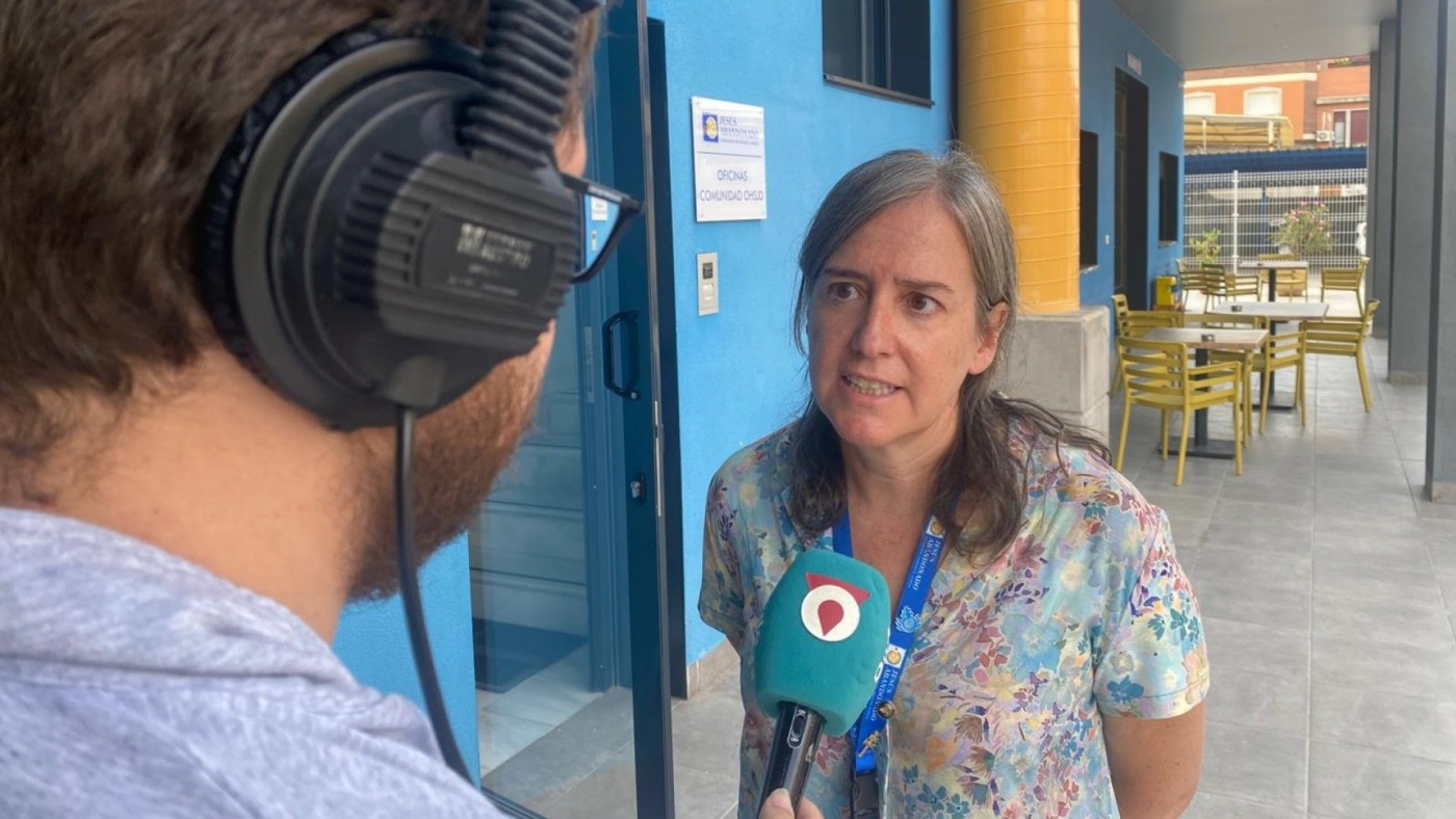 Los murcianos buscan alivio en espacios públicos mientras la ciudad arde bajo aviso rojo 