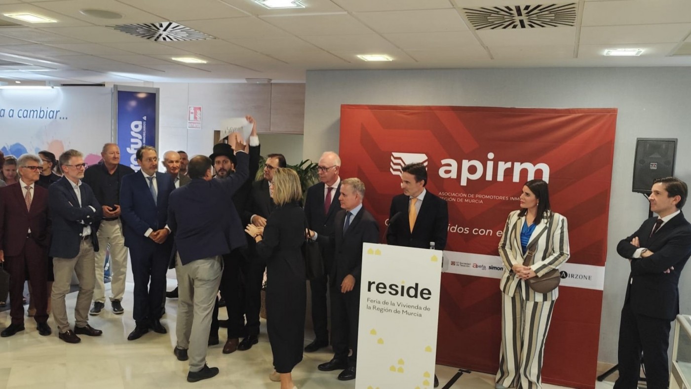 El Gobierno regional anuncia ayudas de 10.000 euros por comprar vivienda protegida