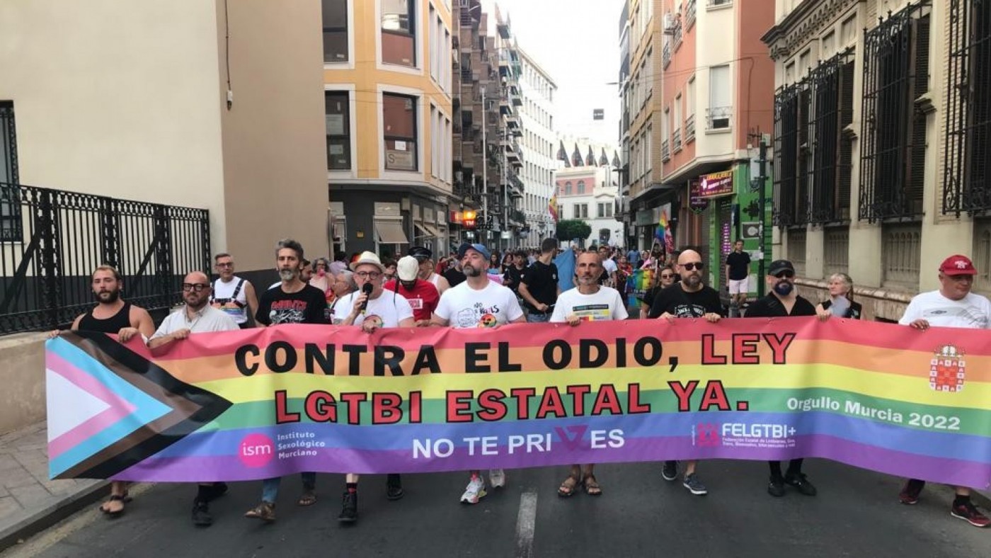 Manifestación festiva y reivindicativa del orgullo LGTBIQ+ en Murcia