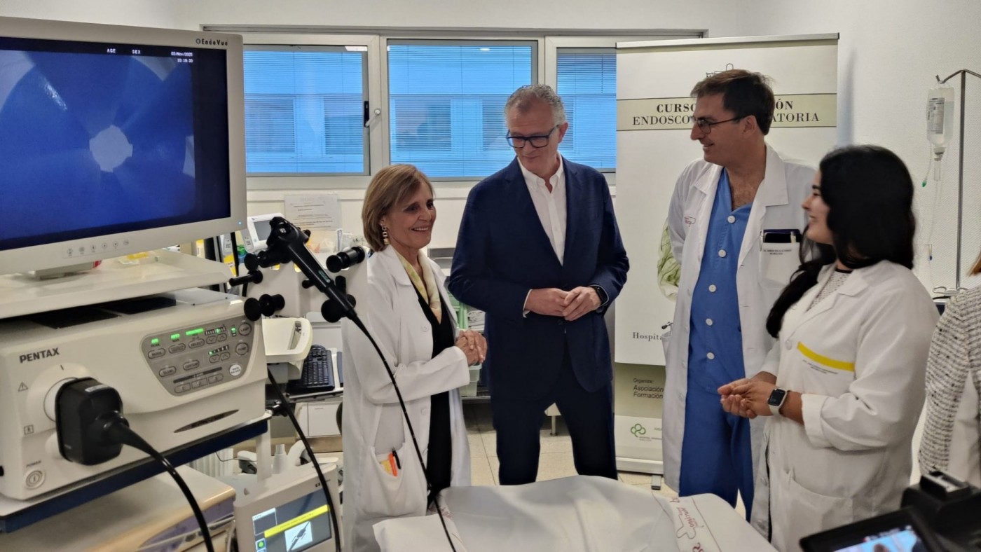 Neumología del Hospital Reina Sofía lidera la innovación en broncoscopias seguras y con sedación