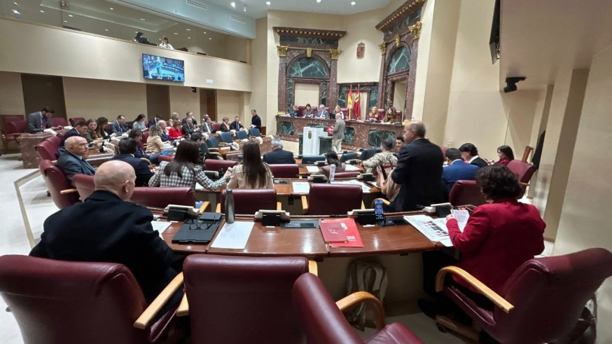 La Asamblea Regional rechaza una moción de VOX contra ritos musulmanes en espacios públicos