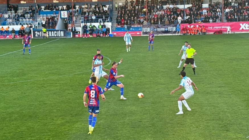 El Yeclano resiste ante La Unión Malacitano (1-0)