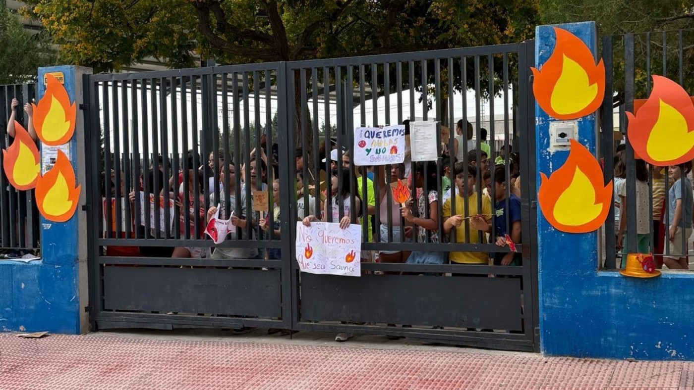 Nuevas movilizaciones contra en el calor en las aulas en Las Torres de Cotillas