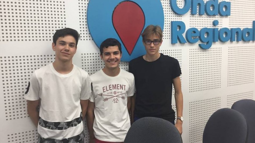 VIVA LA RADIO. Talento emprendedor. Alumnos del Instituto Alfonso X el Sabio de Murcia, finalistas en los premios AUDI de emprendimiento 