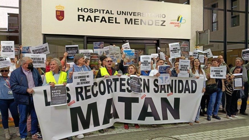 El personal sanitario estima en 300 los refuerzos necesarios en el área de salud de Lorca