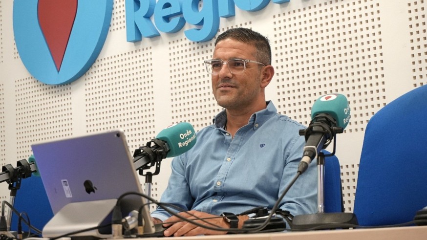 Oscar Girón, cirujano pediátrico oncológico: "No somos héroes, son vuestros impuestos"