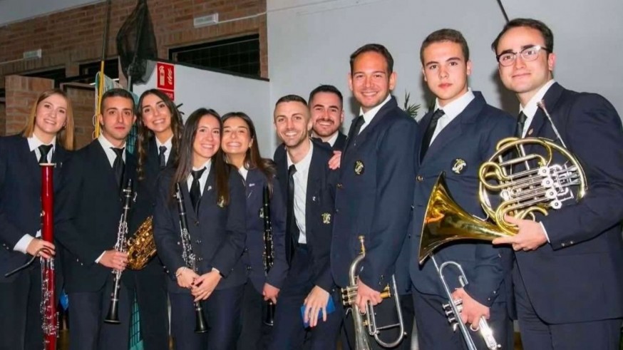 A Bombo y platillo. La Asociación Banda de Música de Calasparra estrena directiva