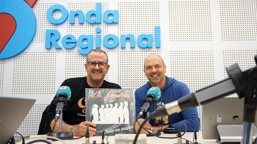 Victorias musicales. Conocemos al grupo murciano Cocodrilos con Pedro Monreal y Moisés Hernández y nuestro compañero Víctor Manuel Moreno