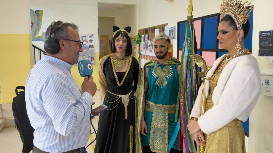 El carnaval de Águilas: Don Carnal y Doña Cuaresma se baten en duelo en una noche histórica