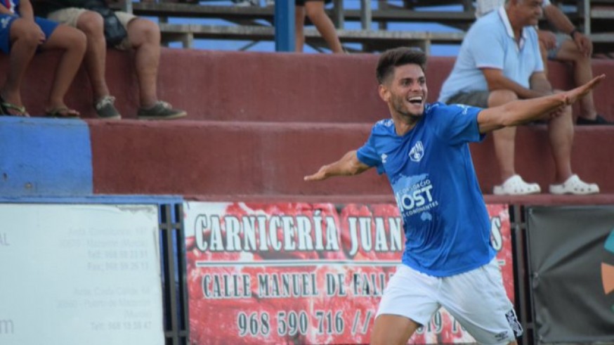Nacho Pérez celebrando un gol. Foto: Mar Menor