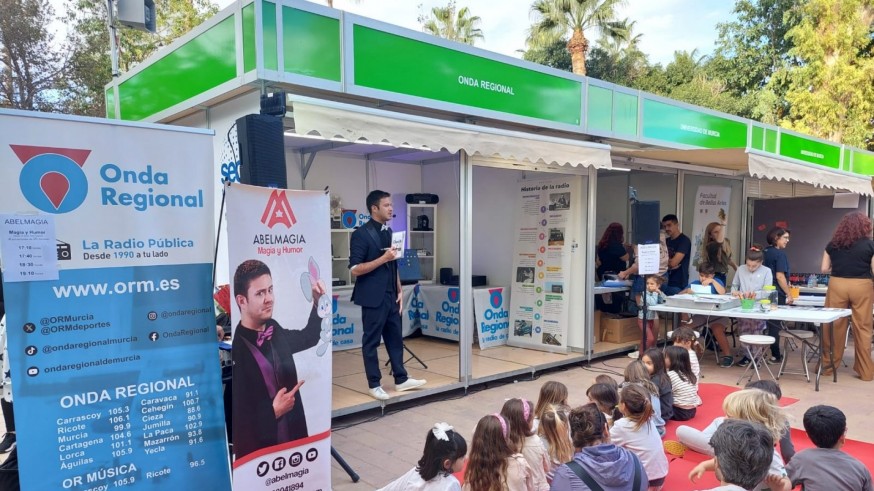 El Mago Abel participa en las actividades de la Semana de la Ciencia