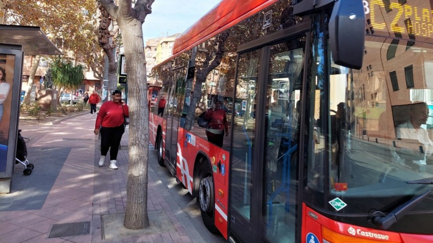 Los usuarios del transporte público de Murcia podrán pagar el billete con tarjeta o teléfono móvil