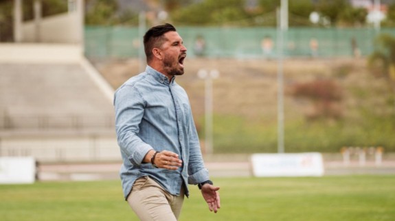 Juanjo Asensio entrenador del Lorca Deportiva. FOTO: ORM.