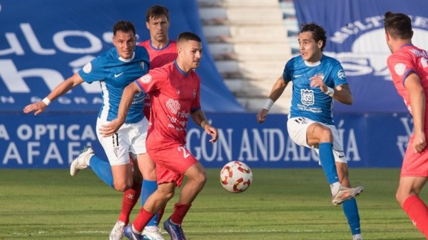 La Minera se trae un punto ante el San Fernando (0-0)