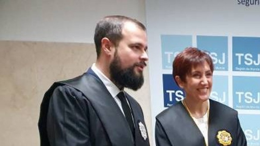 El juez Borja Aparicio defiende la independencia judicial en el 47 cumpleaños de la Constitución