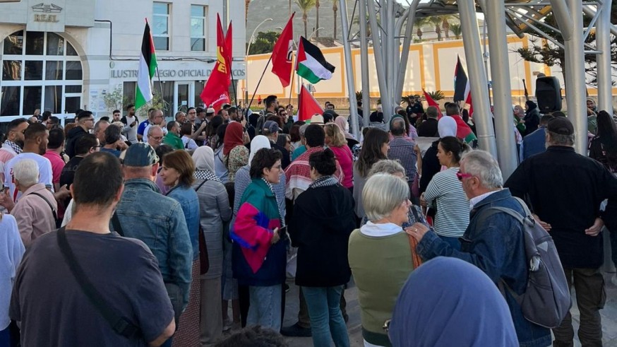 Decenas de personas se concentran en Cartagena por Palestina