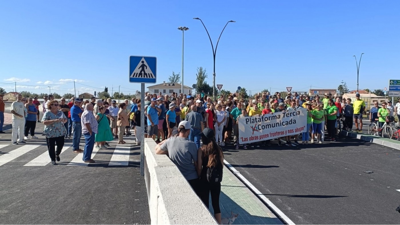 Los vecinos de Tercia, en Lorca, se sienten aislados