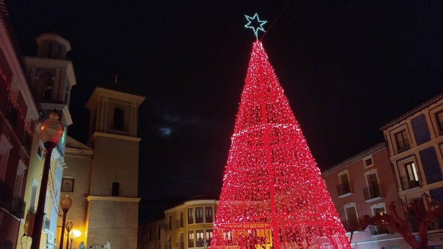Mula. Abre sus puertas el Poblado Navideño