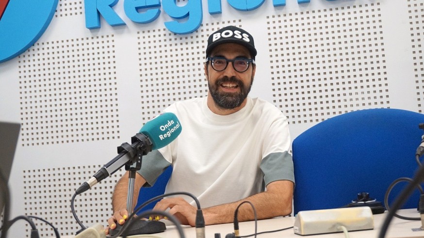 El backstage. Diego Garnés nos trae canciones que todos nos sabemos, con Pereza, Nino Bravo, La Oreja de Van Gogh, Alaska y Dinarama y Alejandro Sanz