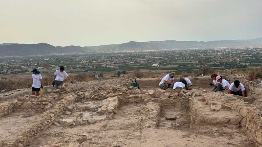 Santomera consolida el yacimiento del Balumba como un estratégico puesto comercial íbero con raíces en el 1100 a.C.