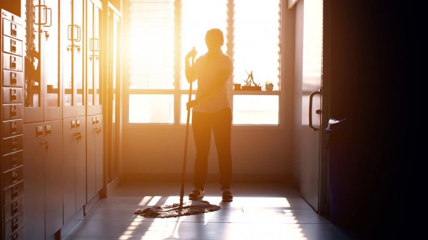 Comisiones Obreras reclama actualizar los criterios de ratios del personal no docente en centros públicos