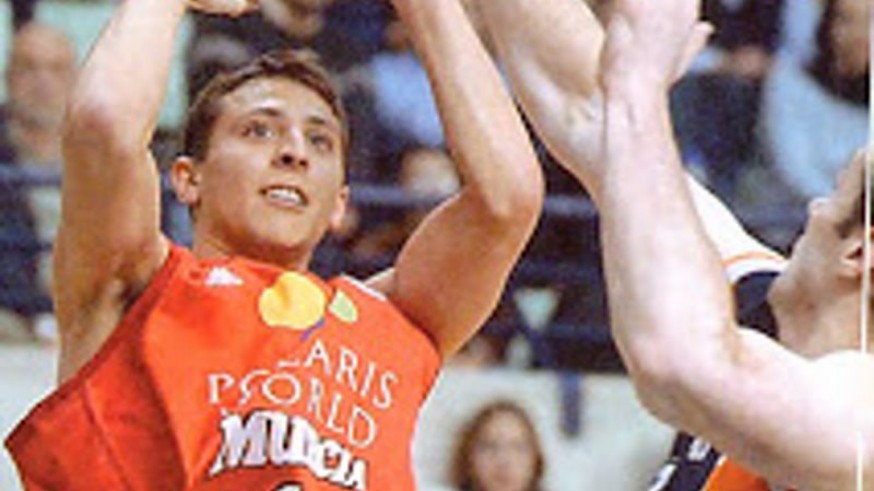 Federico Van Lacke en la temporada 2003-2004. FOTO Blog de Felipe Coello