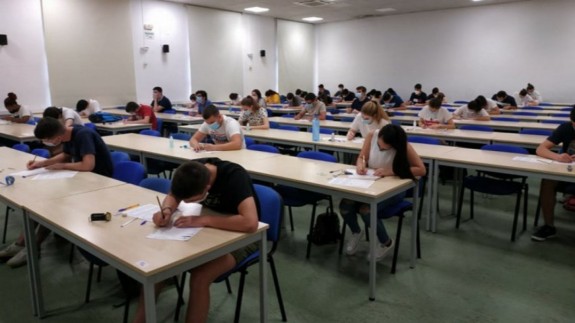 Los murcianos, entre los estudiantes de España que mejor nota de bachillerato y selectividad sacaron en 2021